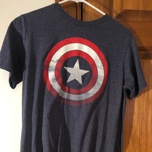 Captain American T-shirt